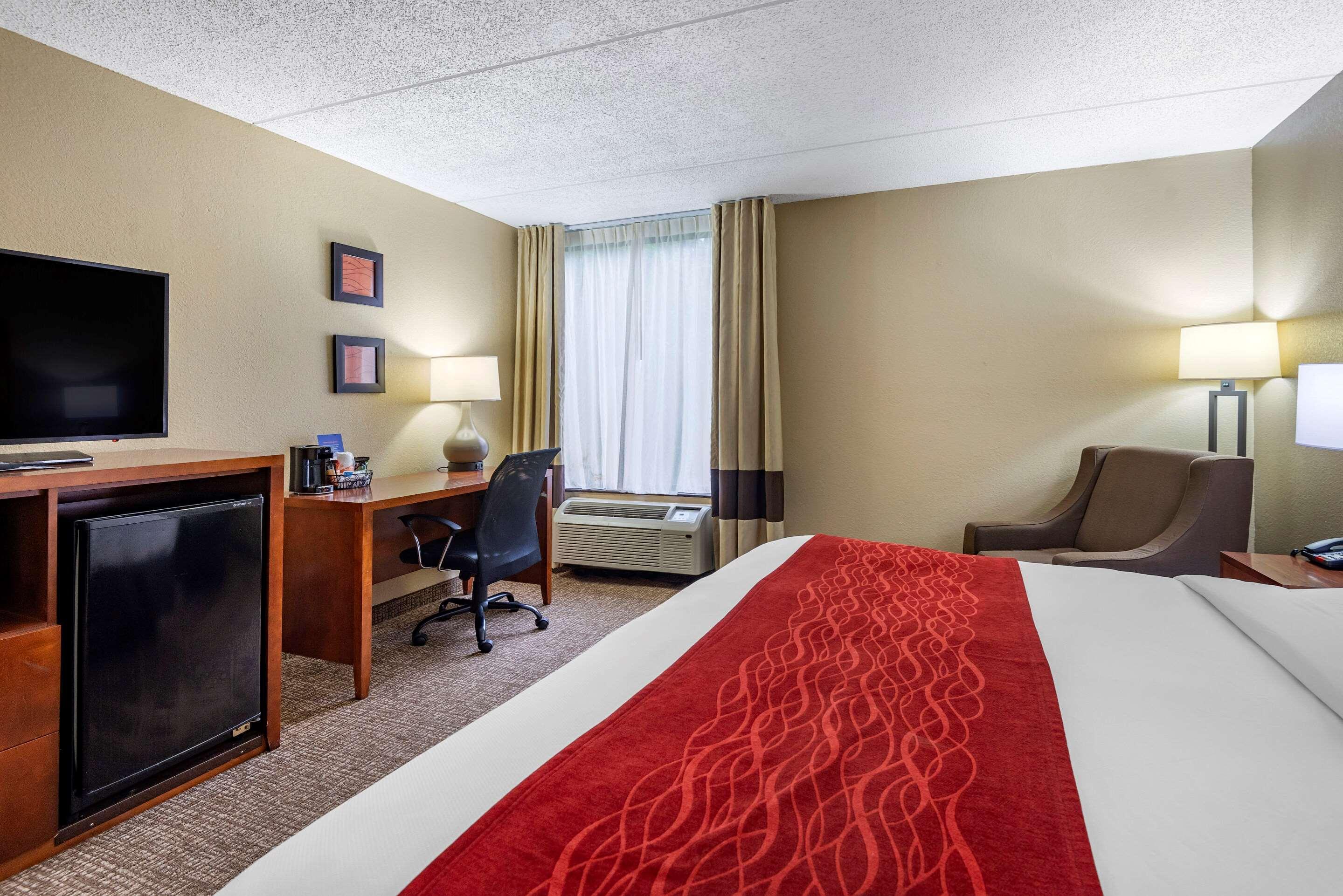 Comfort Inn Matthews / Charlotte Экстерьер фото