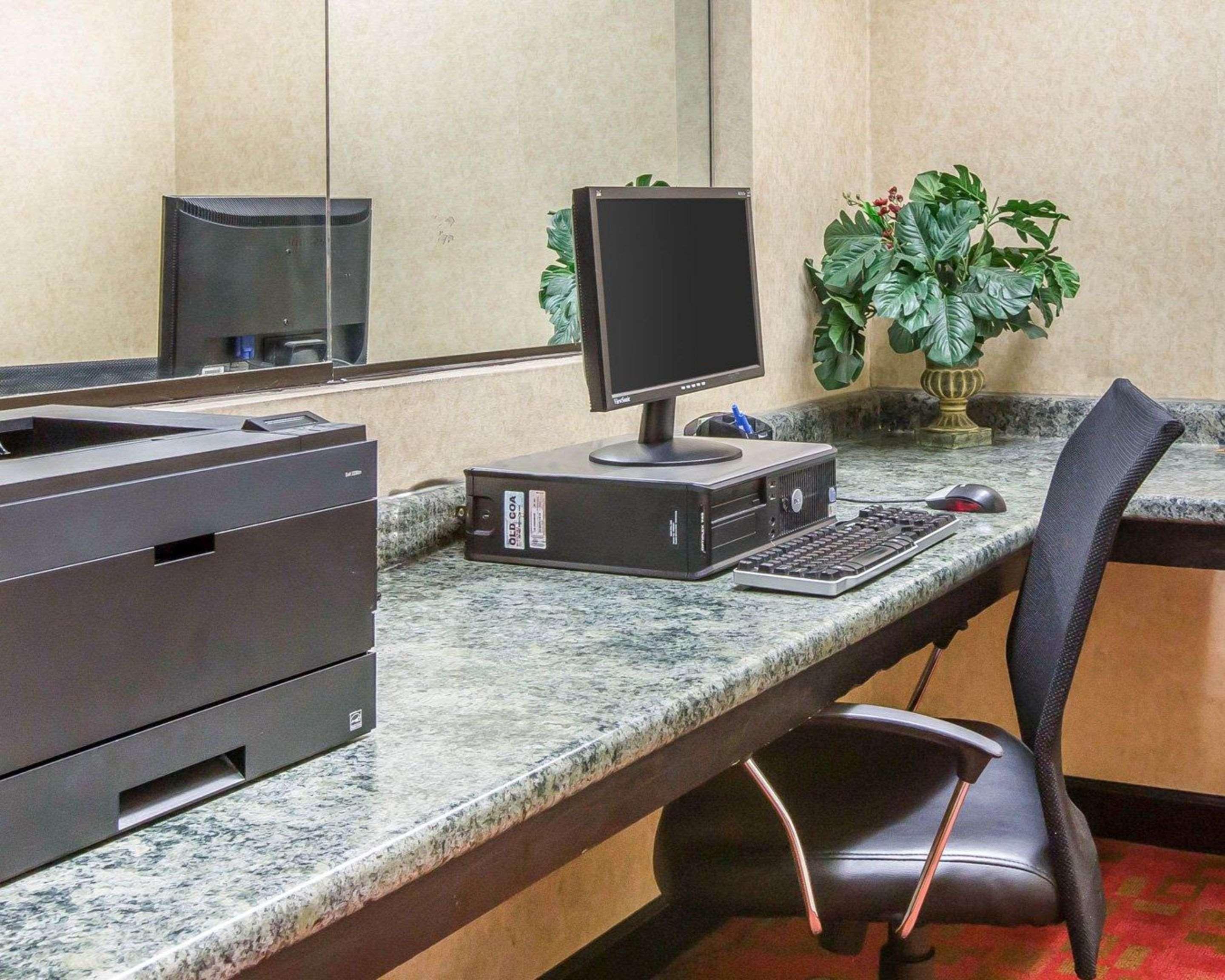 Comfort Inn Matthews / Charlotte Экстерьер фото
