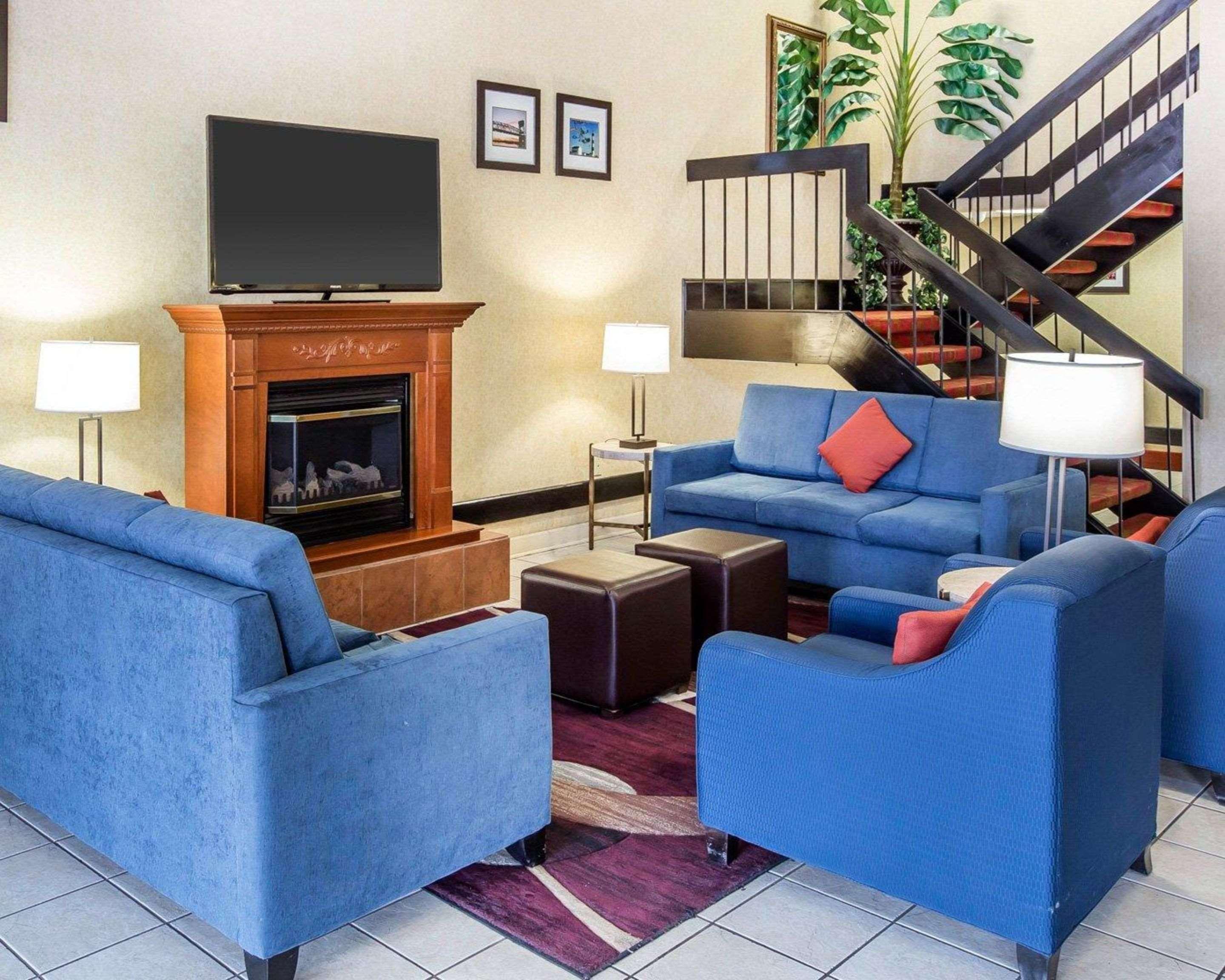 Comfort Inn Matthews / Charlotte Экстерьер фото