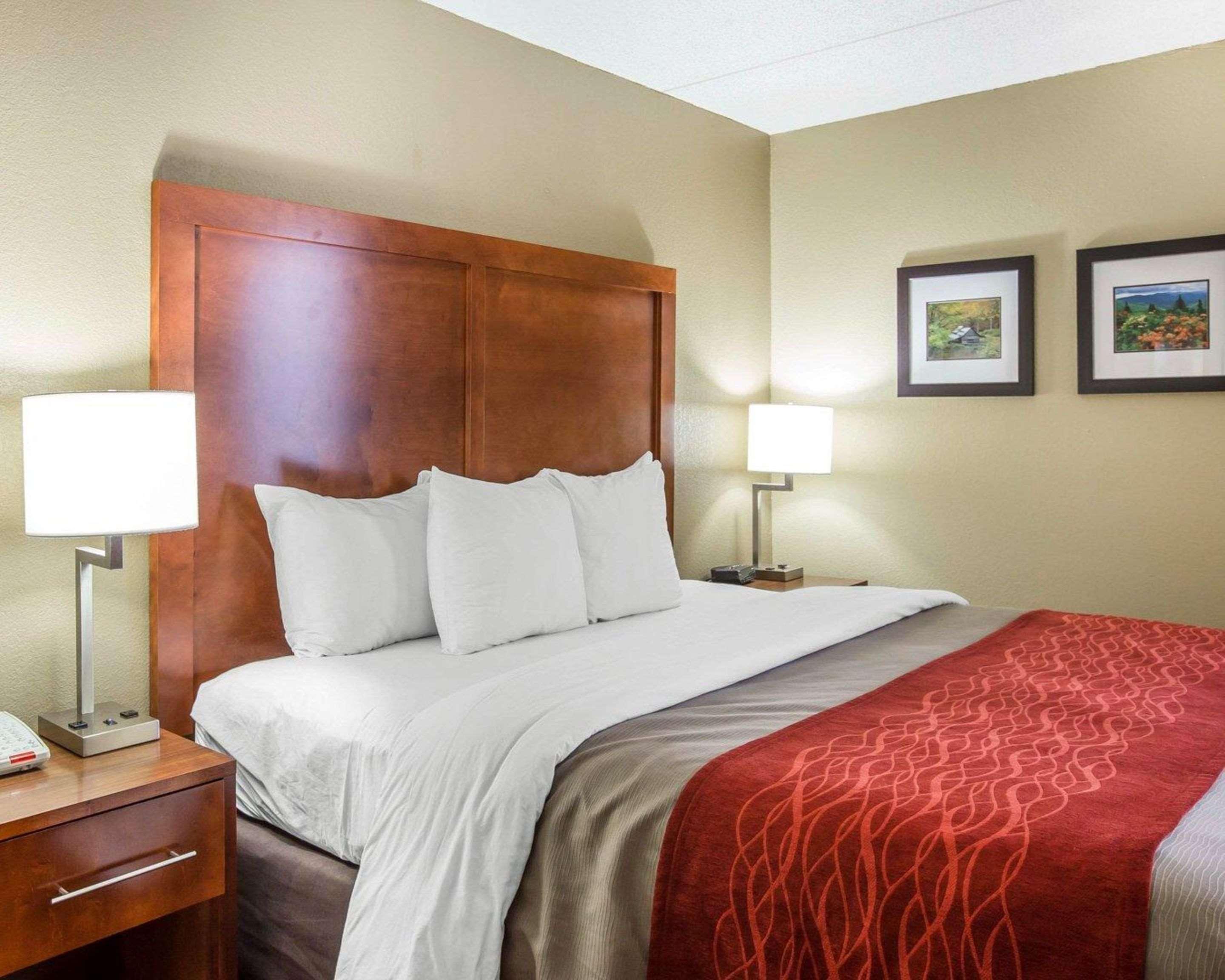Comfort Inn Matthews / Charlotte Экстерьер фото